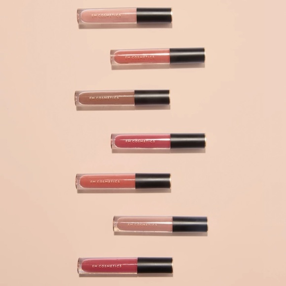 🆕 Em Cosmetics - Infinite Lip Cloud - Soft Sangria - Lipstick - Picture 7 of 8